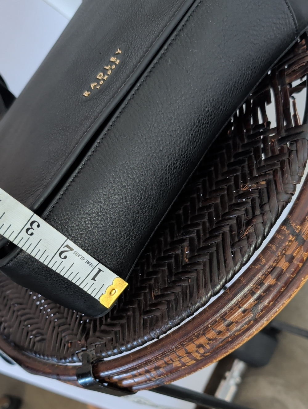 Radley London Flapover Crossbody Bag Pebbled Leather Black Long Strap - Picture 15 of 16